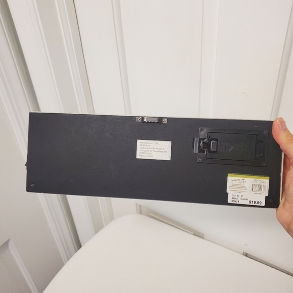 MerchSource, LLC Holiday Decorative accent, wall/shelf piece lightup - Picture 6 of 9